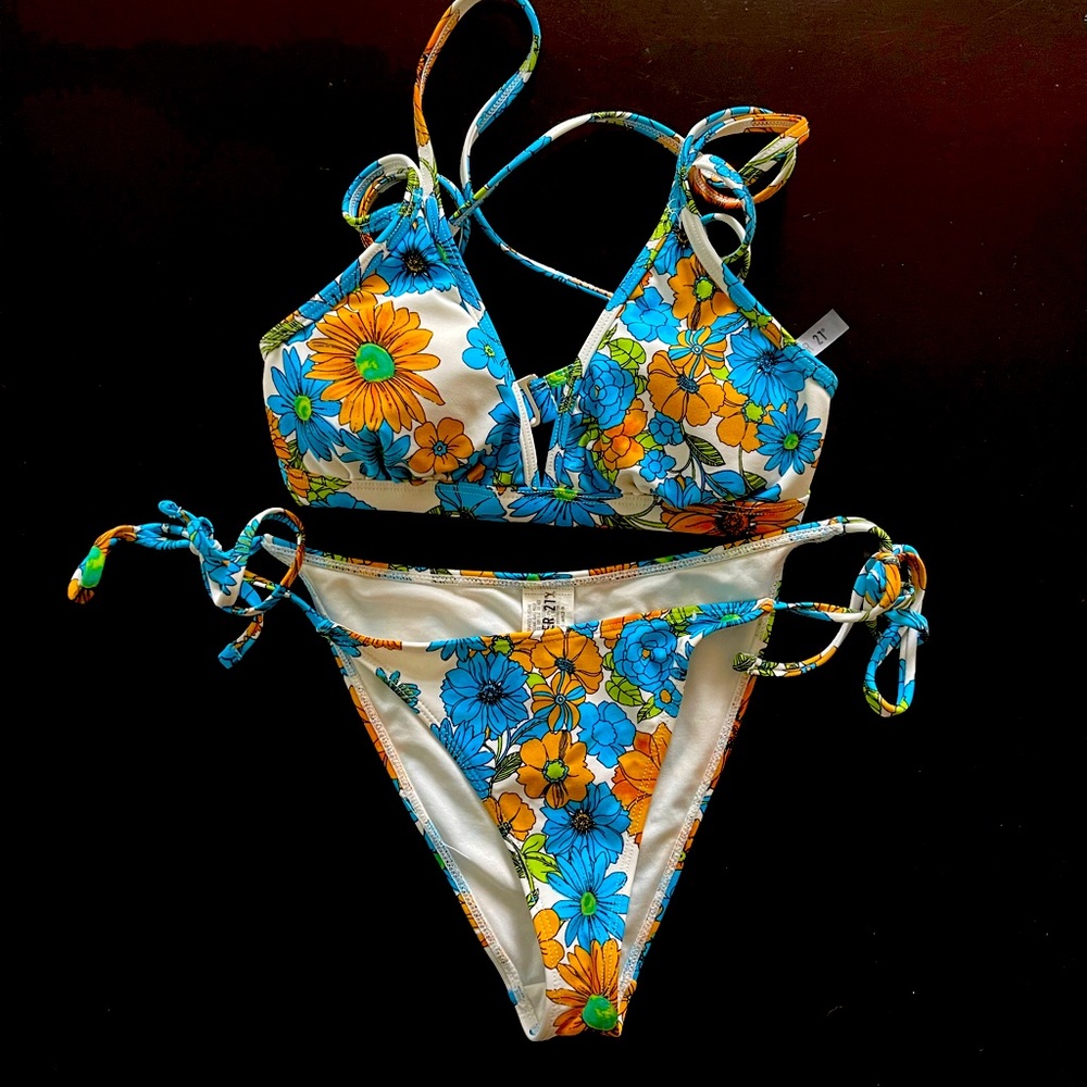 Bikini - Victoria Secret.